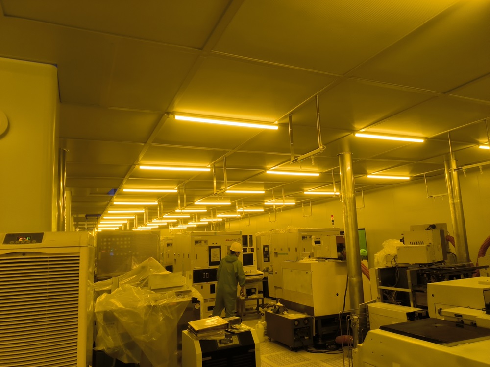 What is the i-Line (Yellow Light) Region? What is the i-Line (Yellow Light) Region?